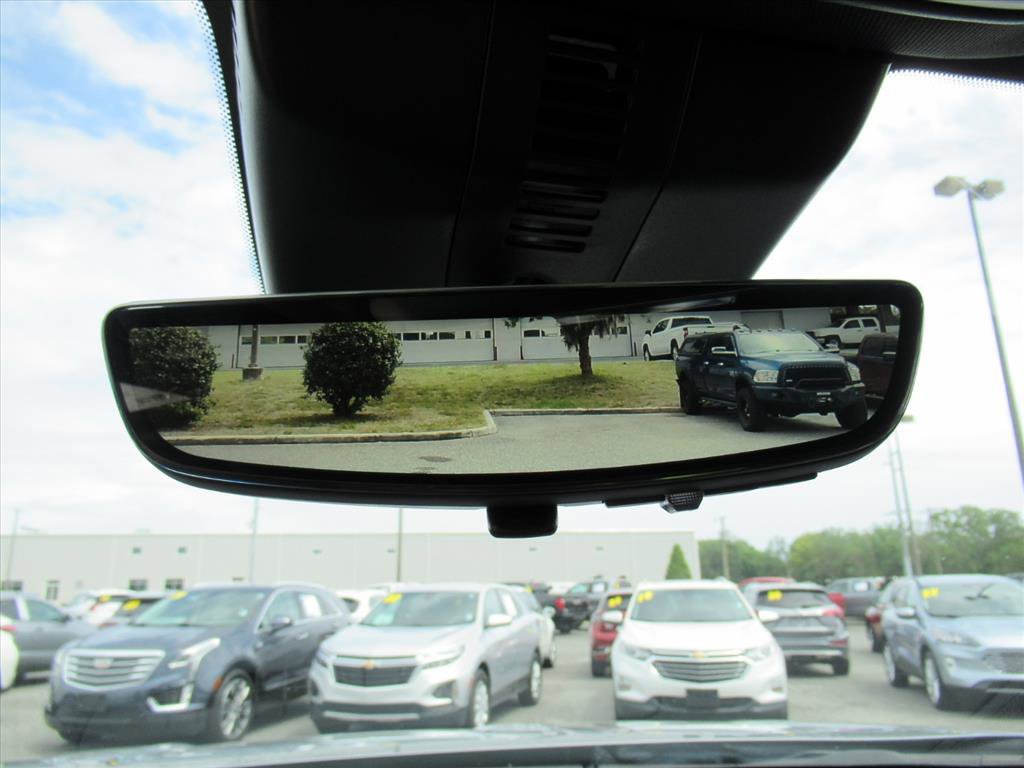 Used 2025 Buick Enclave Avenir w/ Super Cruise Package AWD/4WD image 29