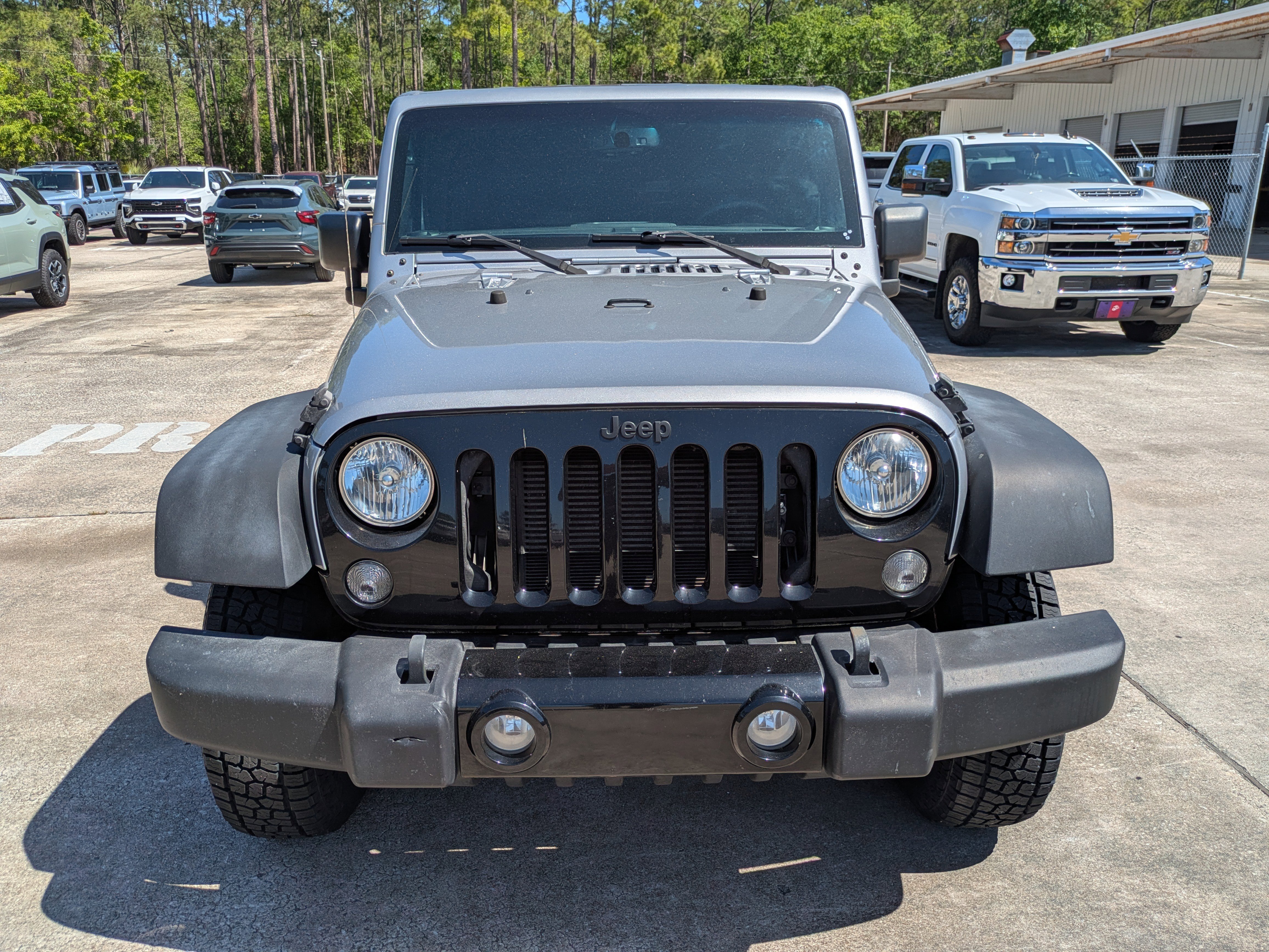 Used 2015 Jeep Wrangler Unlimited Sport image 25