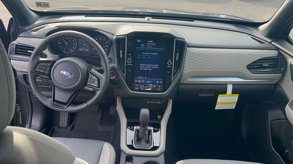 Used 2025 Subaru Forester Premium image 8