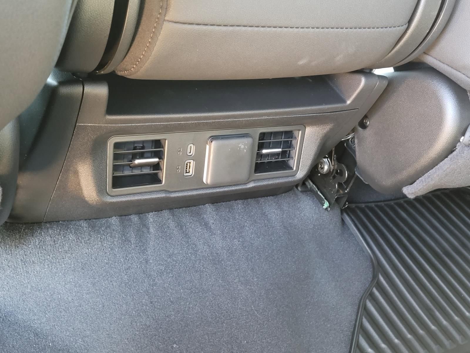 New 2026 Chevrolet Silverado 1500 LT w/ Leather Package RWD image 11