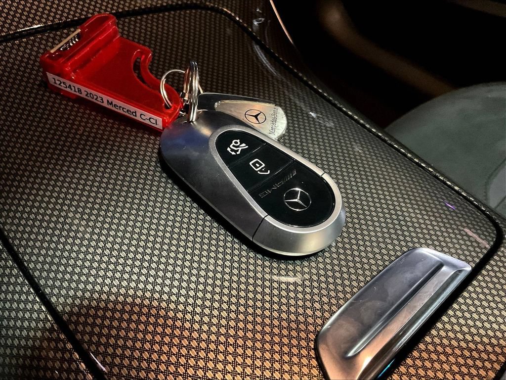 Used 2023 Mercedes-Benz C 43 AMG 4MATIC Sedan image 29