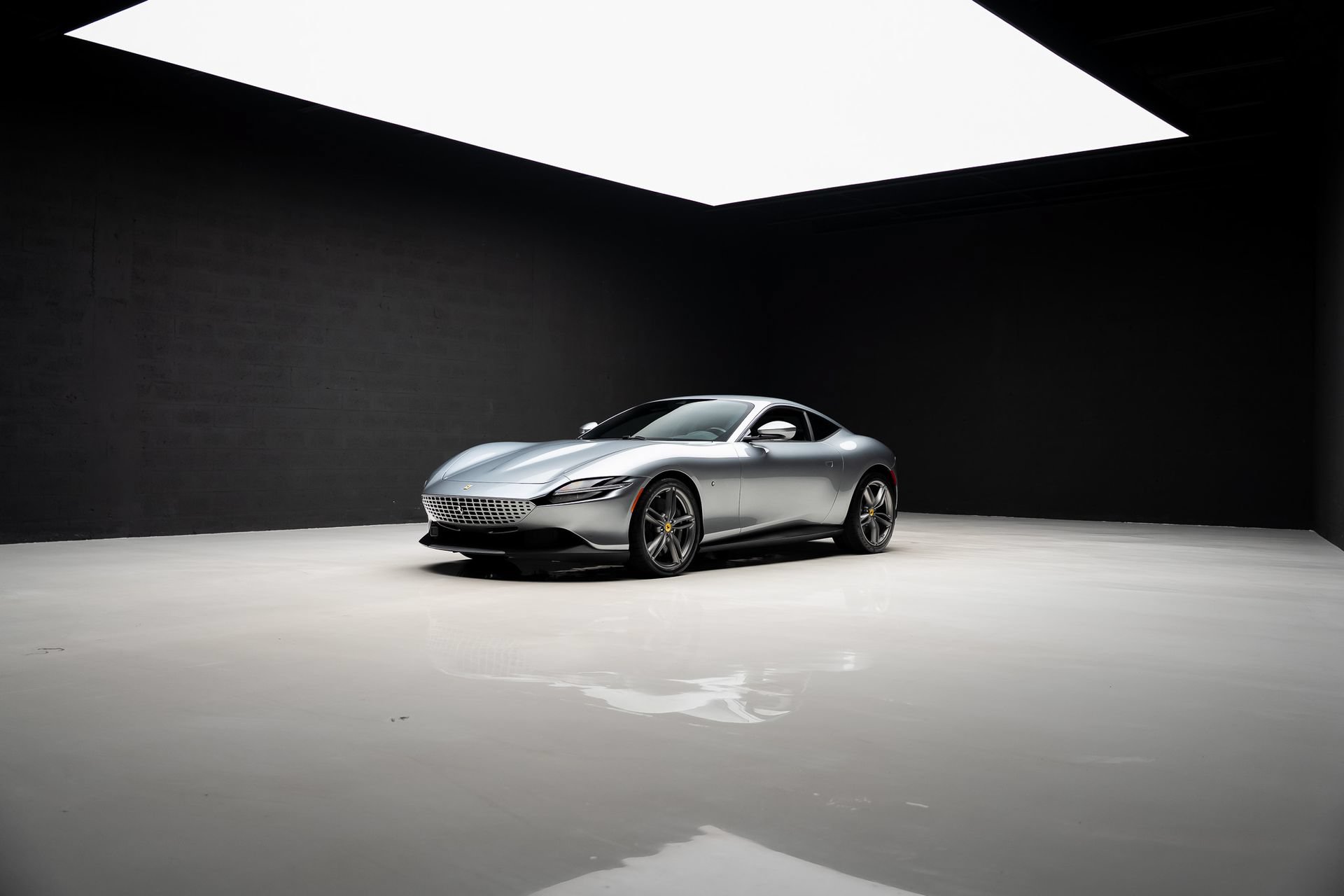 Used 2021 Ferrari Roma RWD image 83