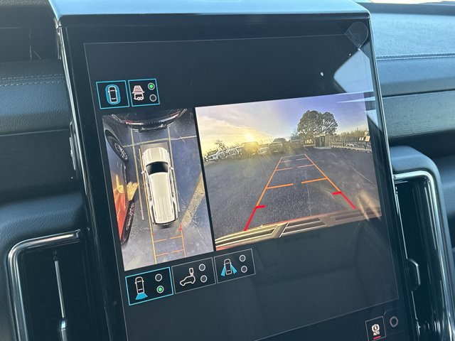 New 2026 GMC Yukon XL Denali w/ Sun & Power Step Package image 10