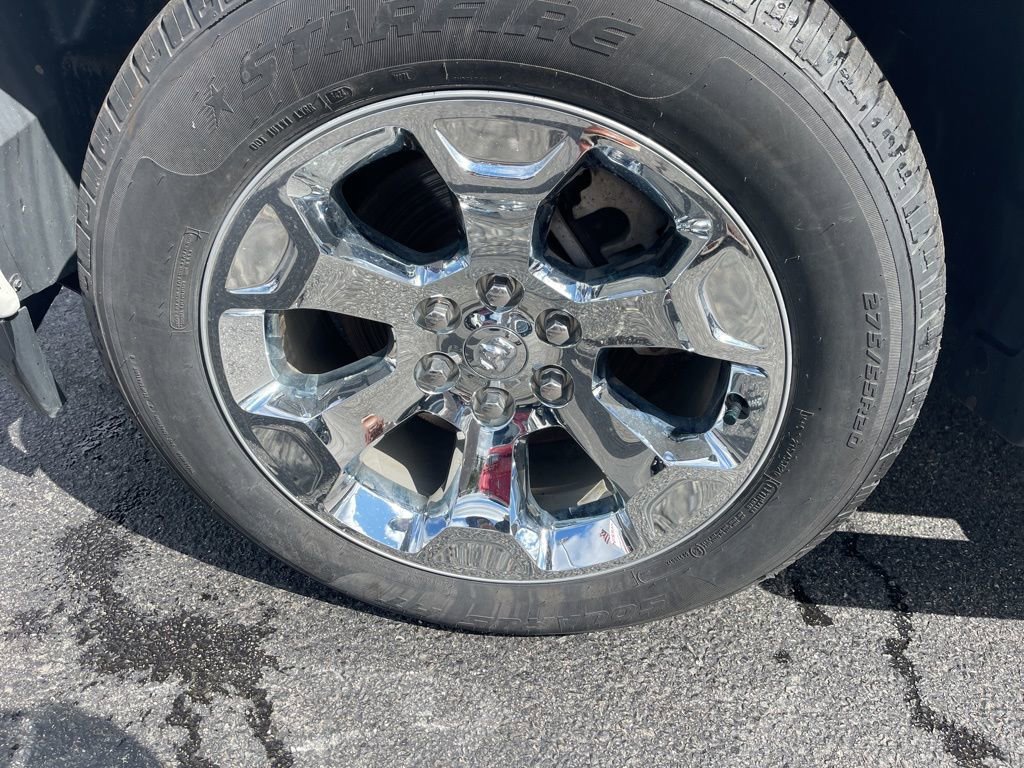 Used 2021 RAM 1500 Big Horn image 12