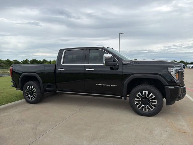Used 2024 GMC Sierra 2500 Denali Ultimate w/ Max Trailering Package image 3