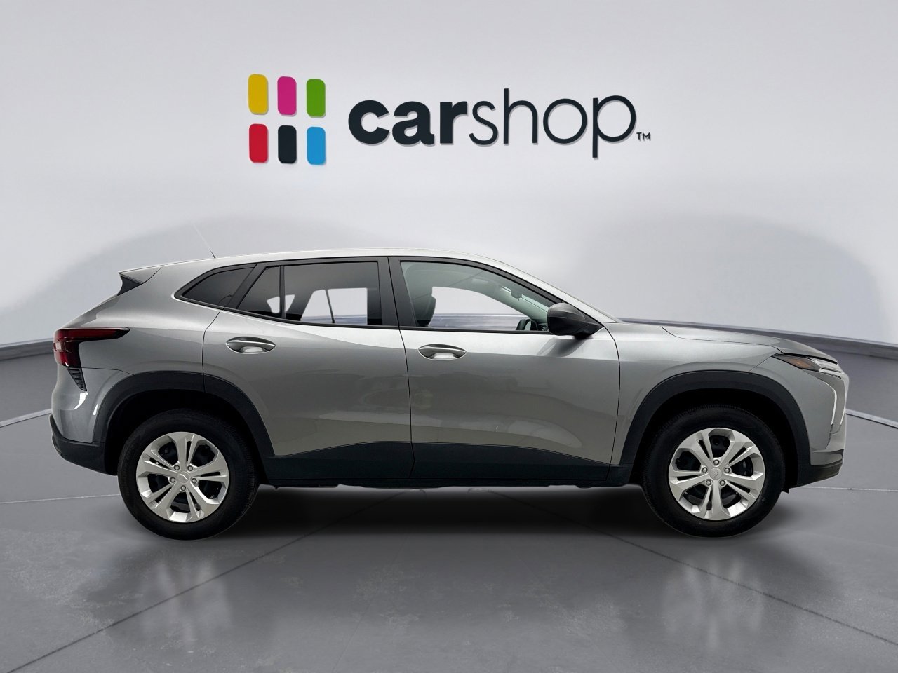 Used 2024 Chevrolet Trax LS w/ Driver Confidence Package image 6