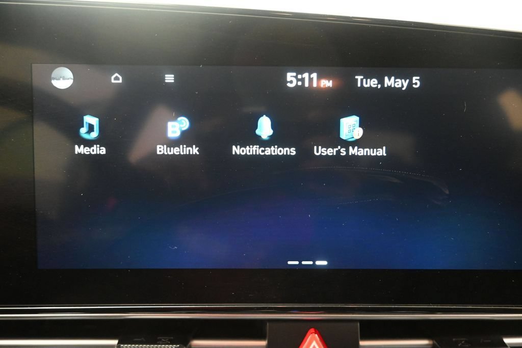 Used 2025 Hyundai Elantra SEL FWD image 24