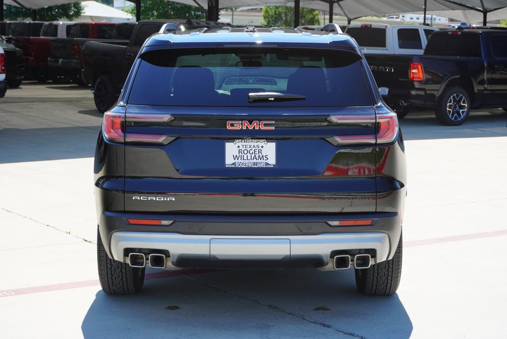 Used 2024 GMC Acadia Elevation FWD image 4