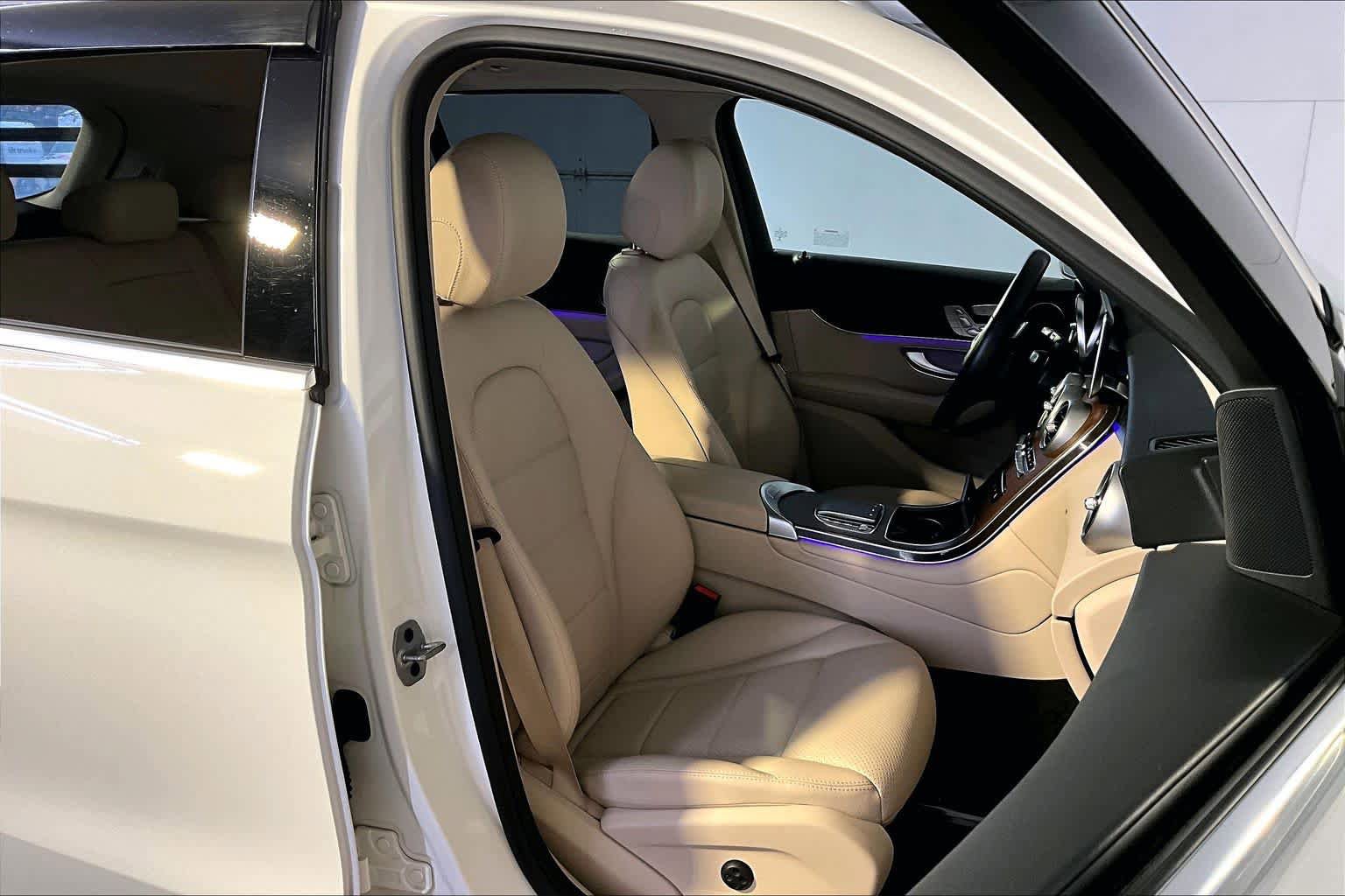Certified 2022 Mercedes-Benz GLC 300 4MATIC image 8