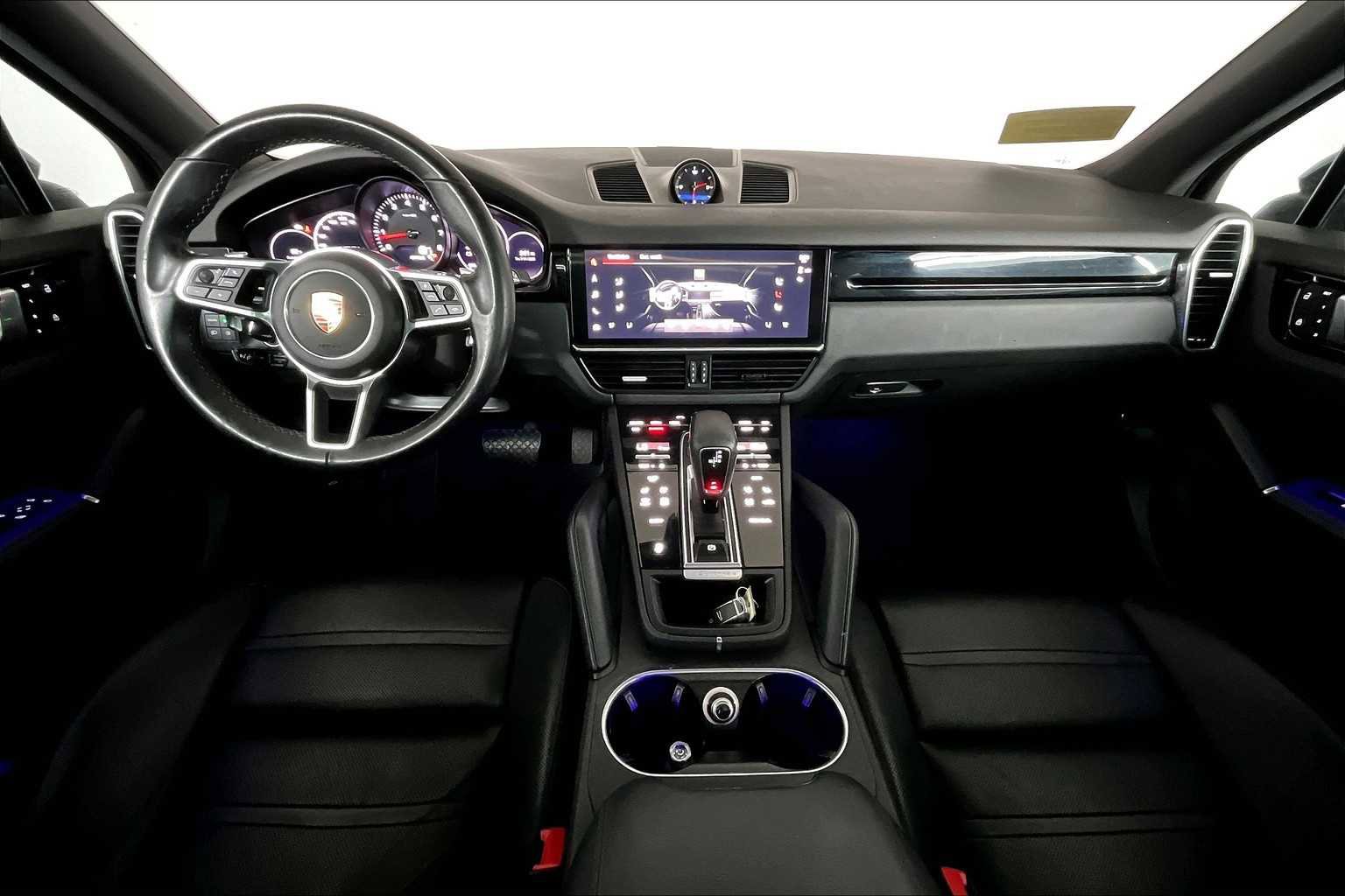 Used 2022 Porsche Cayenne image 29