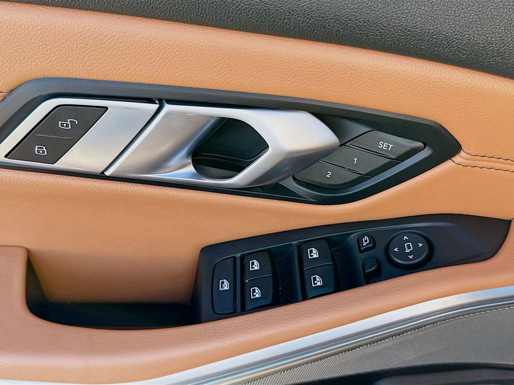 Used 2021 BMW 330i Sedan w/ Executive Package image 24