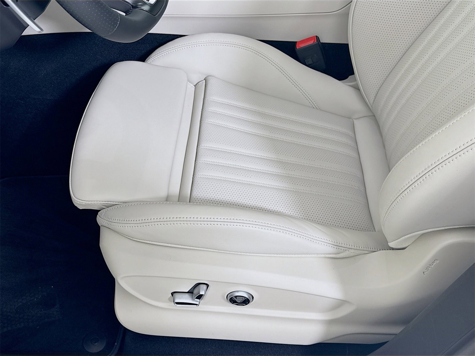 New 2026 Maserati Grecale Modena image 19