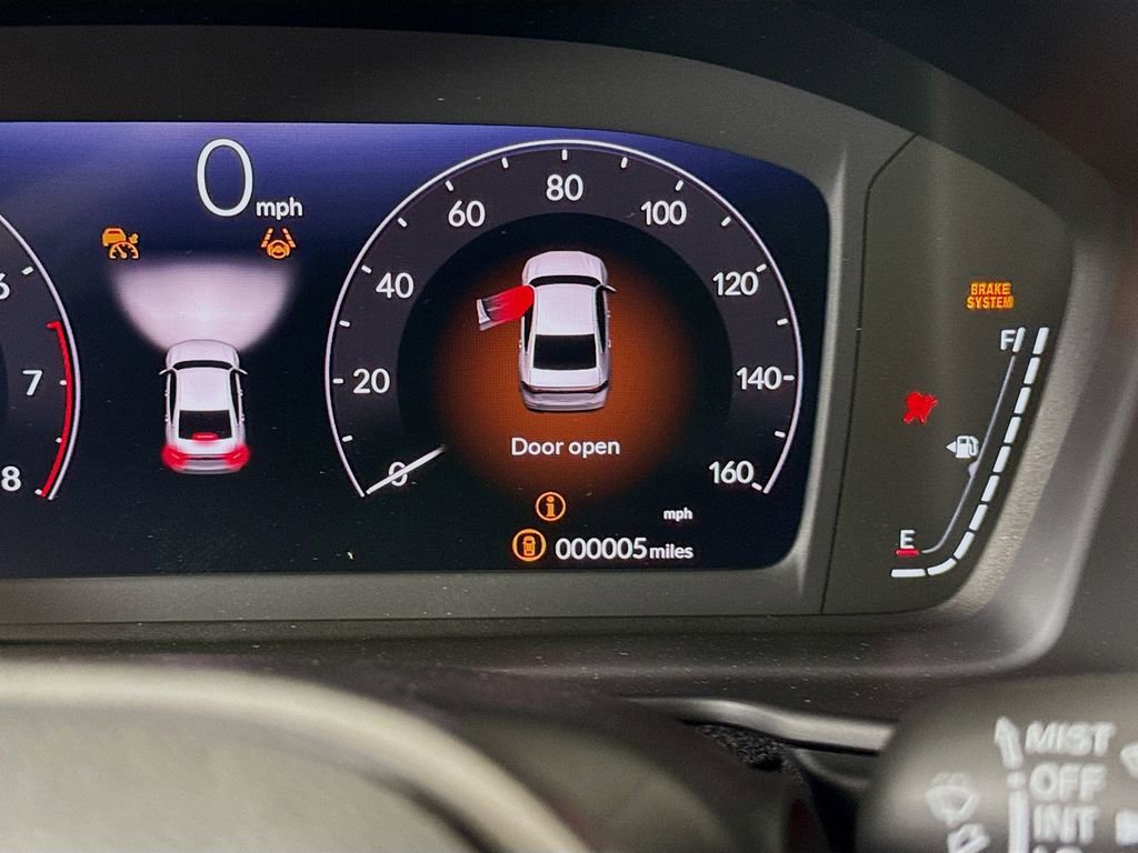 New 2025 Honda Accord SE image 13