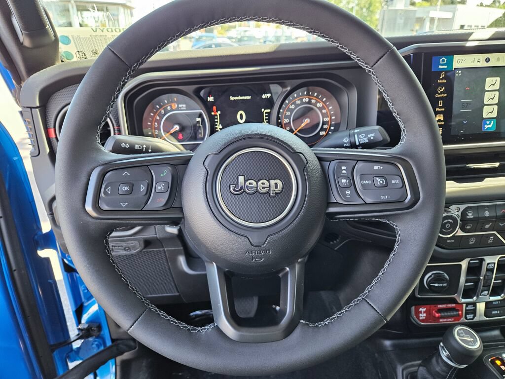 New 2026 Jeep Gladiator Rubicon w/ Whitecap Package AWD/4WD image 19