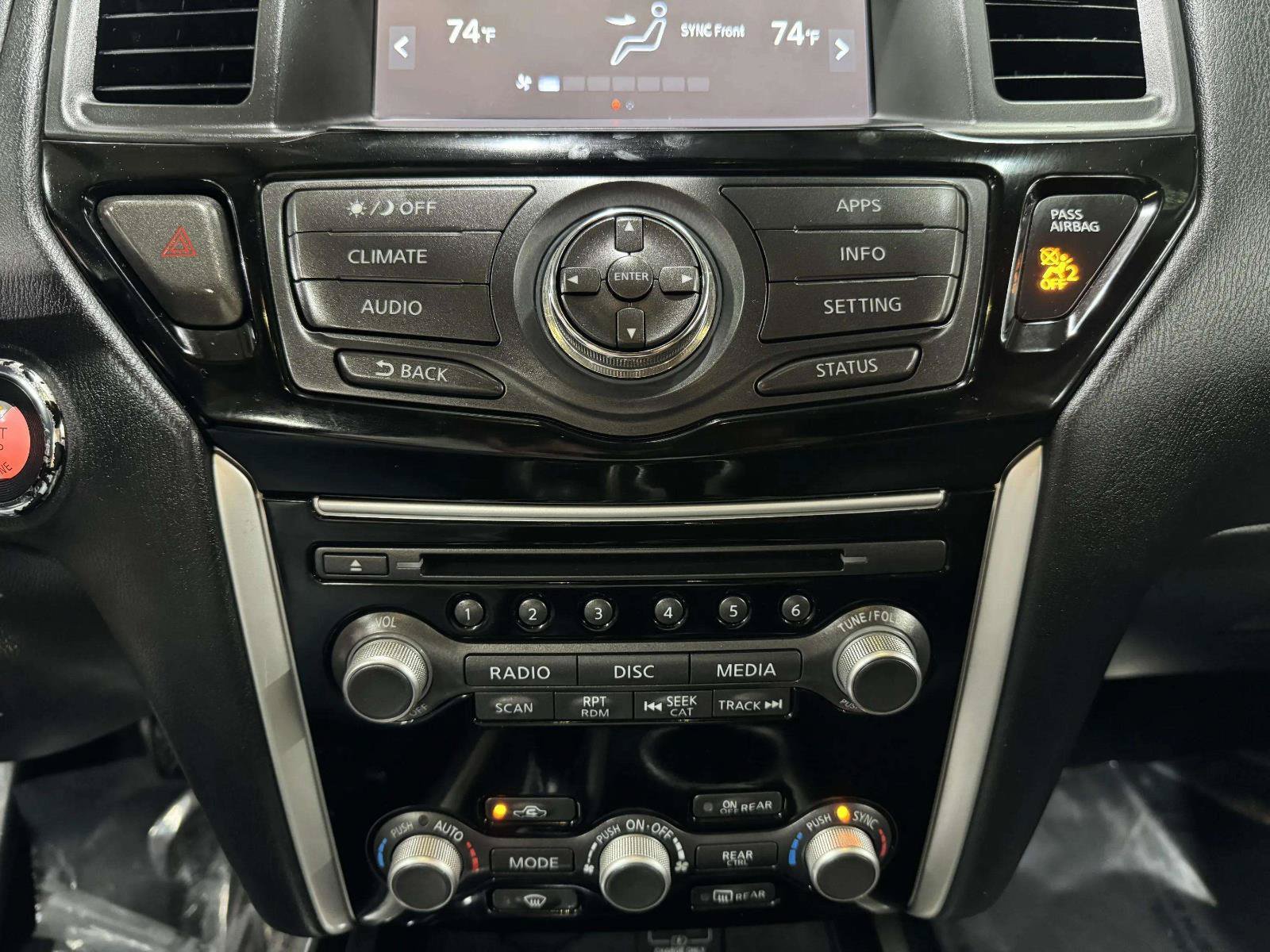 Used 2019 Nissan Pathfinder SV AWD/4WD image 39