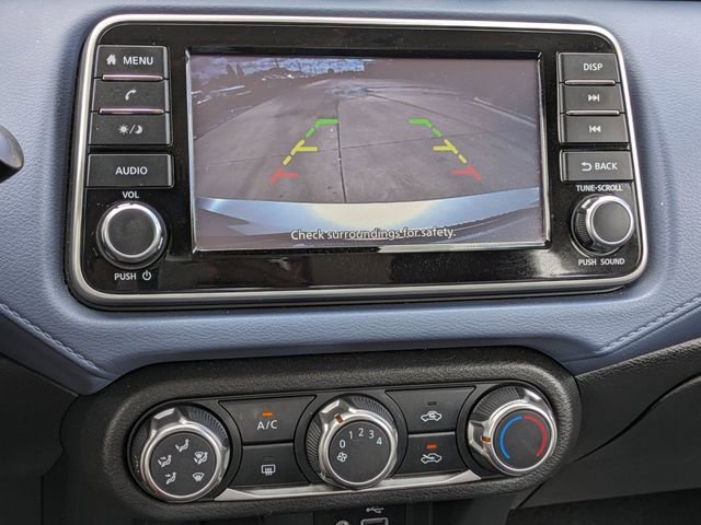 Used 2023 Nissan Versa SV image 21