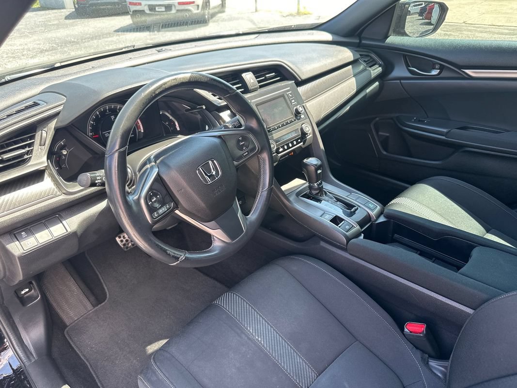 Used 2018 Honda Civic Sport image 22