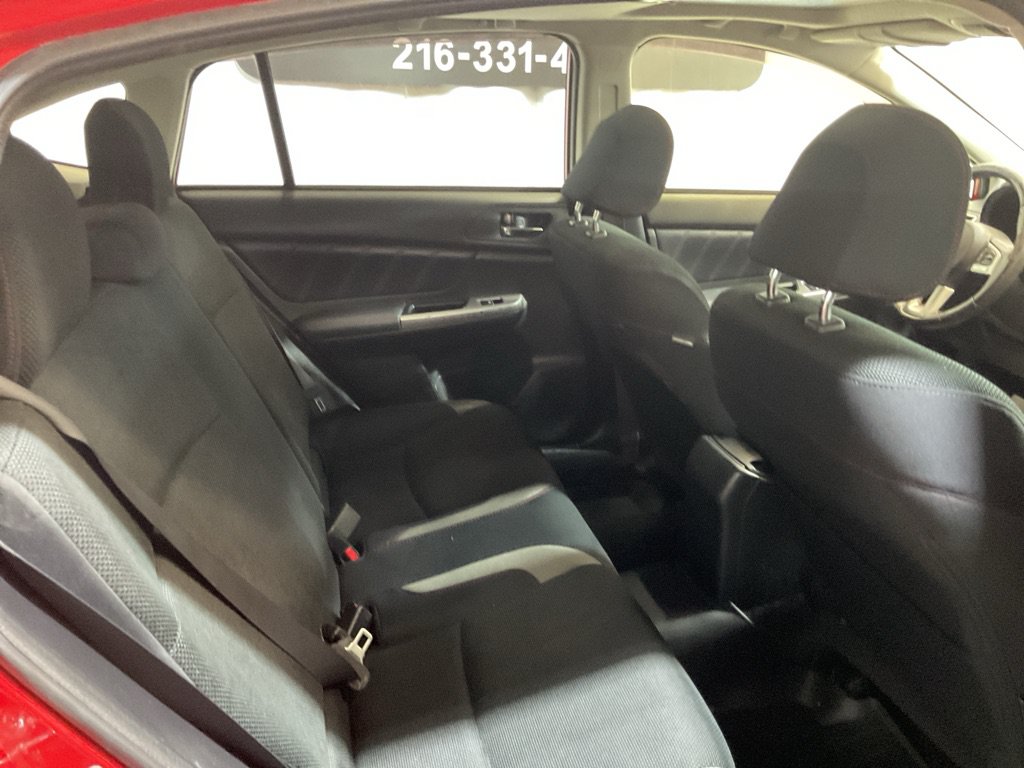Used 2016 Subaru Crosstrek 2.0i Premium AWD/4WD image 31
