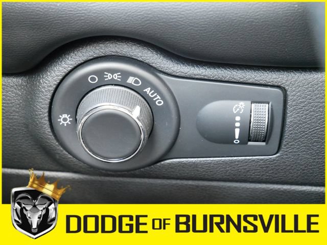 Used 2023 Dodge Durango GT w/ Blacktop Package AWD/4WD image 24