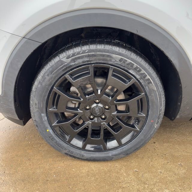 Used 2021 Kia Telluride SX w/ SX Prestige Package image 9