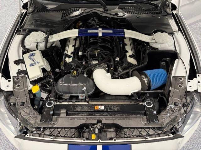 Used 2016 Ford Mustang Shelby GT350 w/ Technology Package RWD image 13