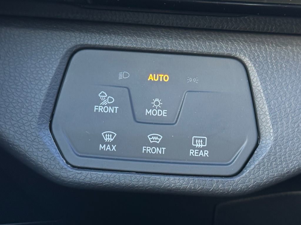 New 2025 Volkswagen ID.4 Pro S image 19