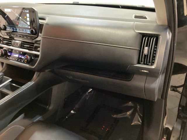 Used 2022 Nissan Pathfinder SL w/ SL Black Package image 25