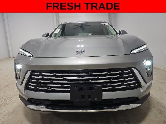 Used 2025 Buick Envision Preferred image 3