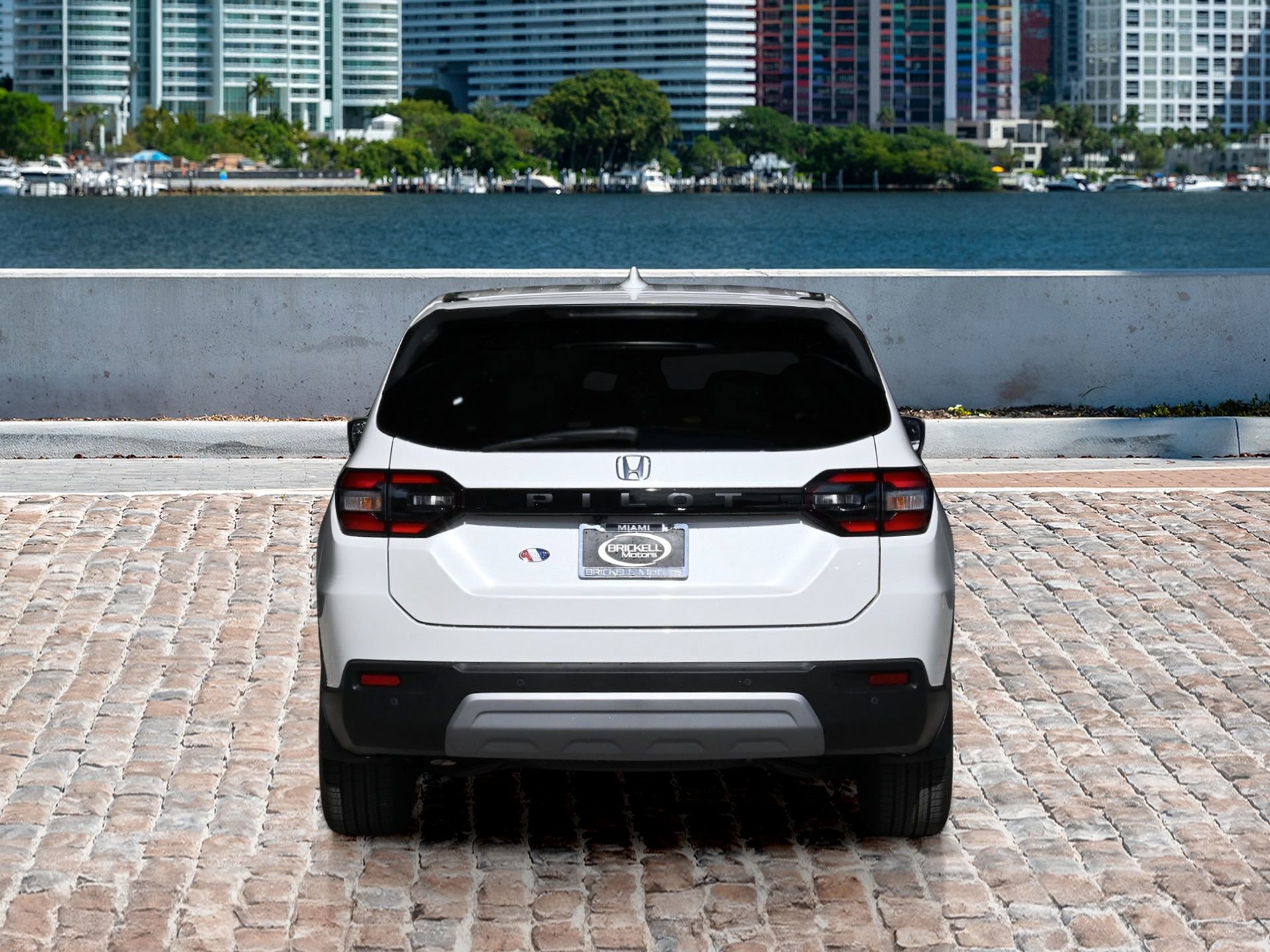 New 2025 Honda Pilot EX-L image 6