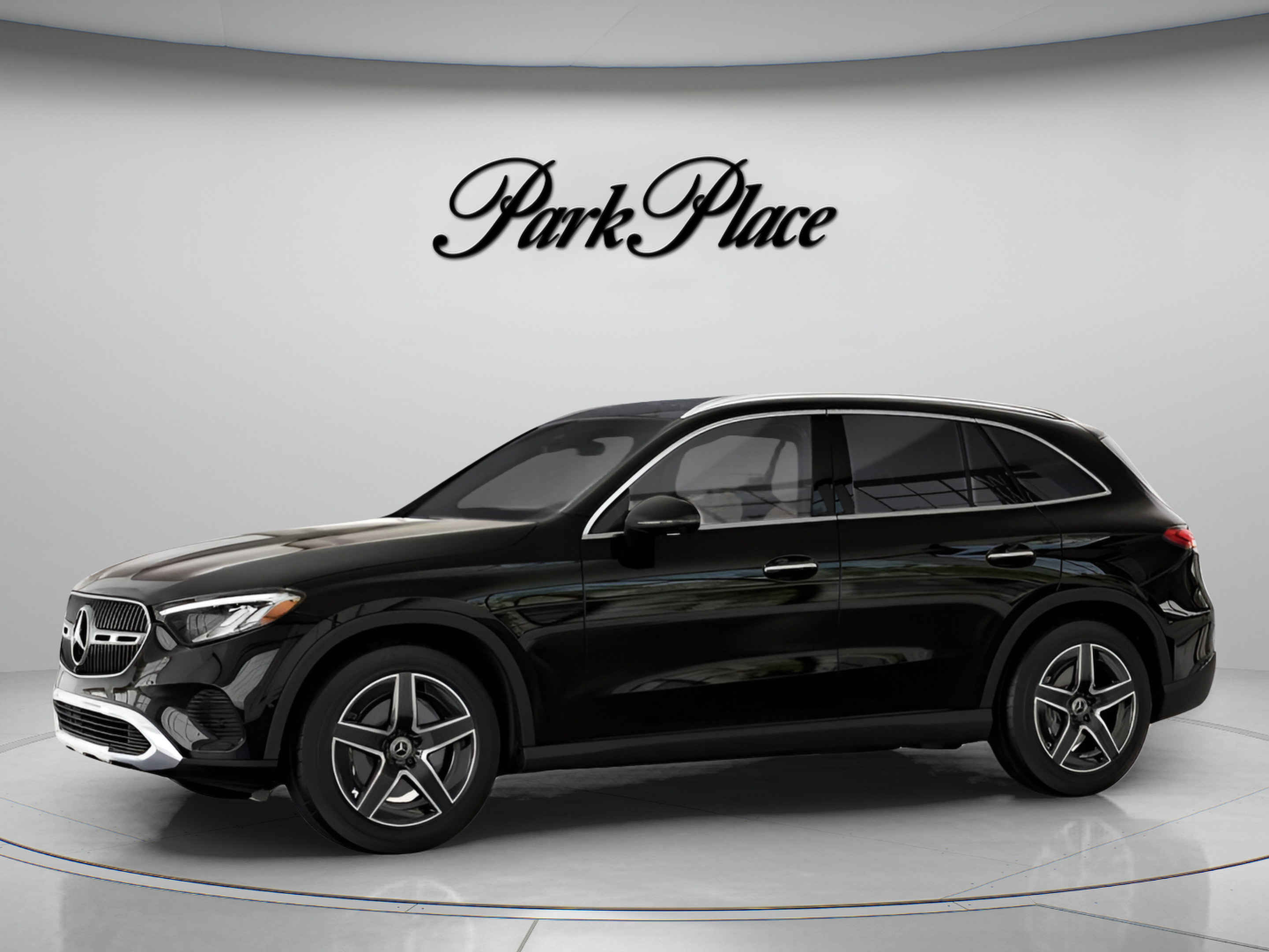 Certified 2026 Mercedes-Benz GLC 300 4MATIC image 4