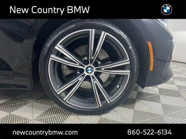 Used 2022 BMW 330i xDrive Sedan w/ Driving Assistance Package AWD/4WD image 9