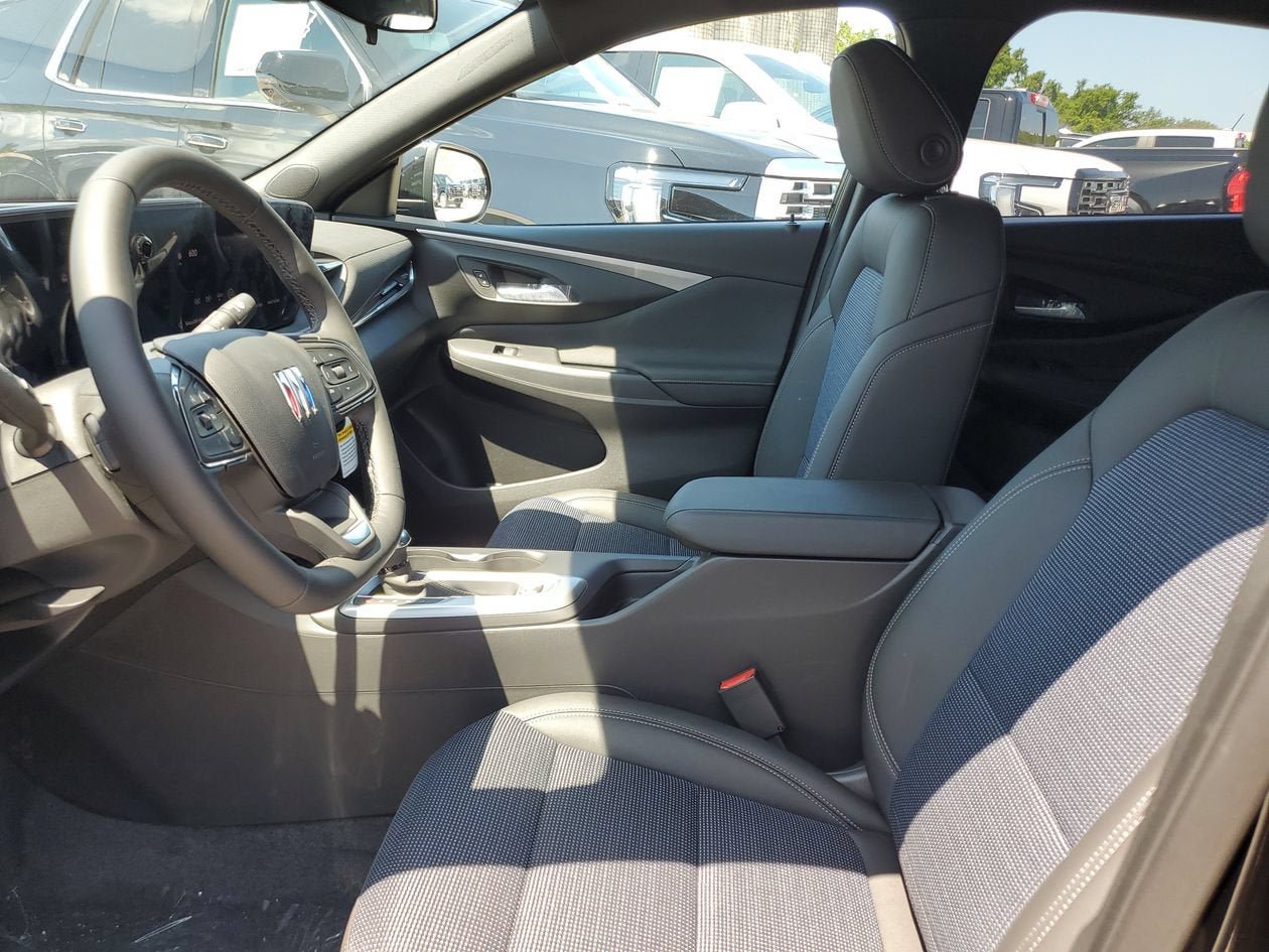 New 2026 Buick Envista Preferred FWD image 18