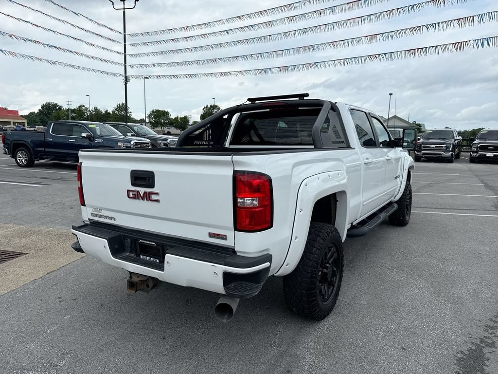 Used 2018 GMC Sierra 2500 SLT w/ Duramax Plus Package AWD/4WD image 5