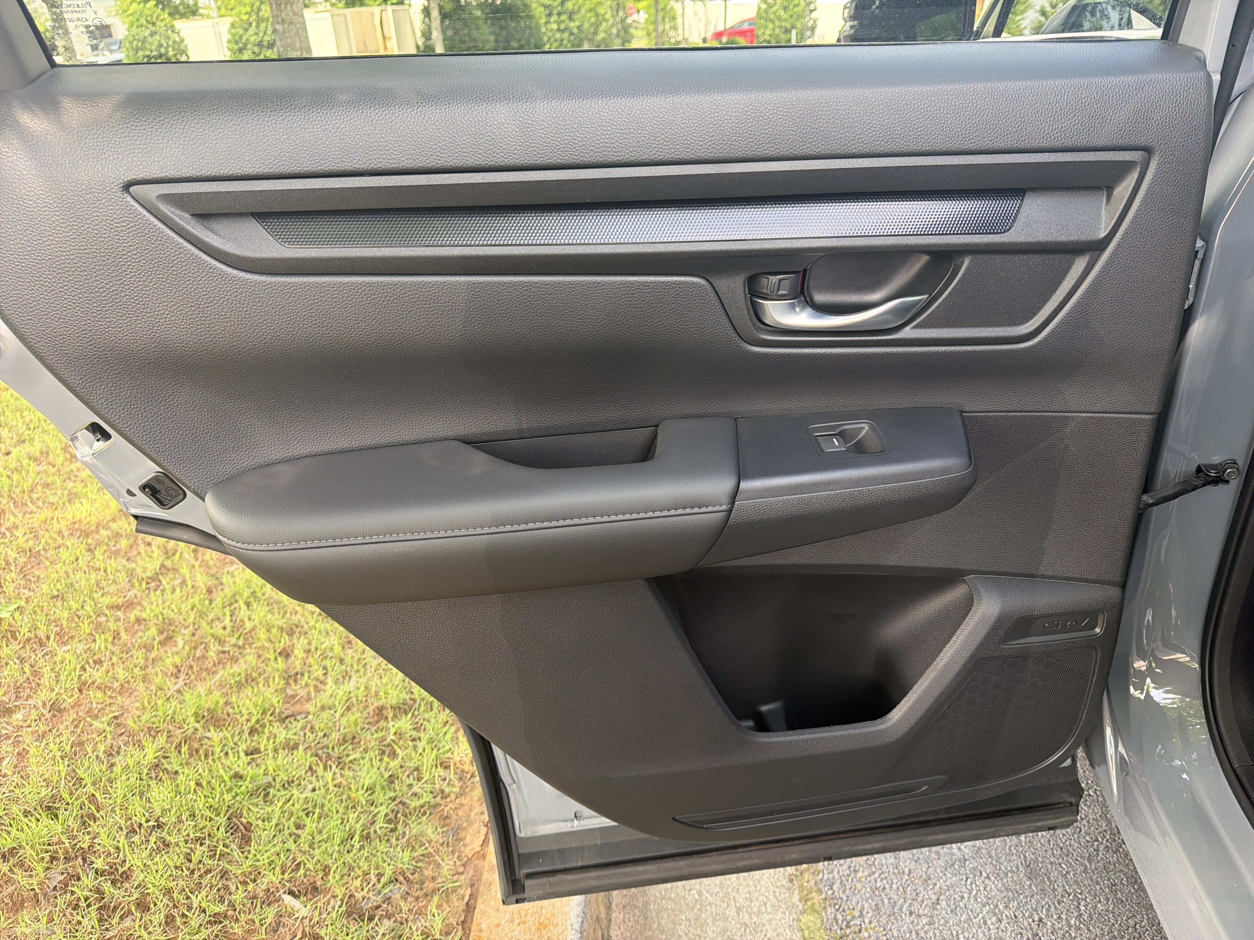 Certified 2025 Honda CR-V EX image 29