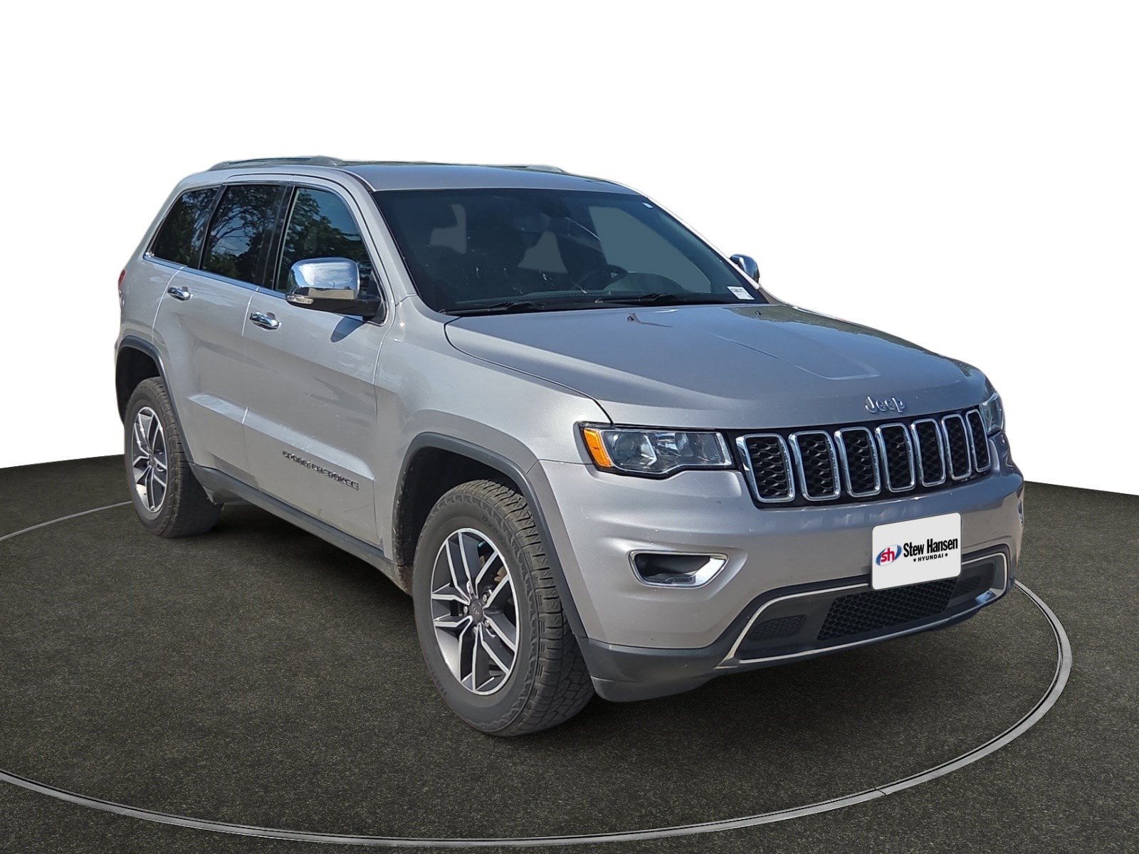 Used 2019 Jeep Grand Cherokee Limited AWD/4WD image 9