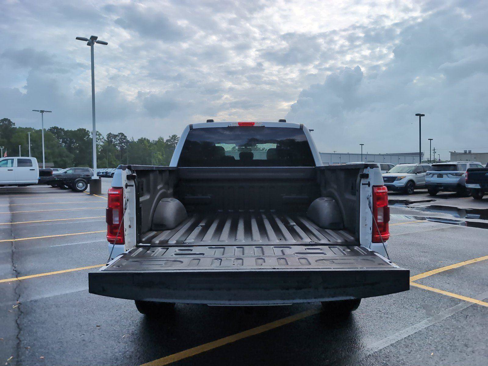 Used 2021 Ford F150 XLT w/ Equipment Group 302A High AWD/4WD image 5