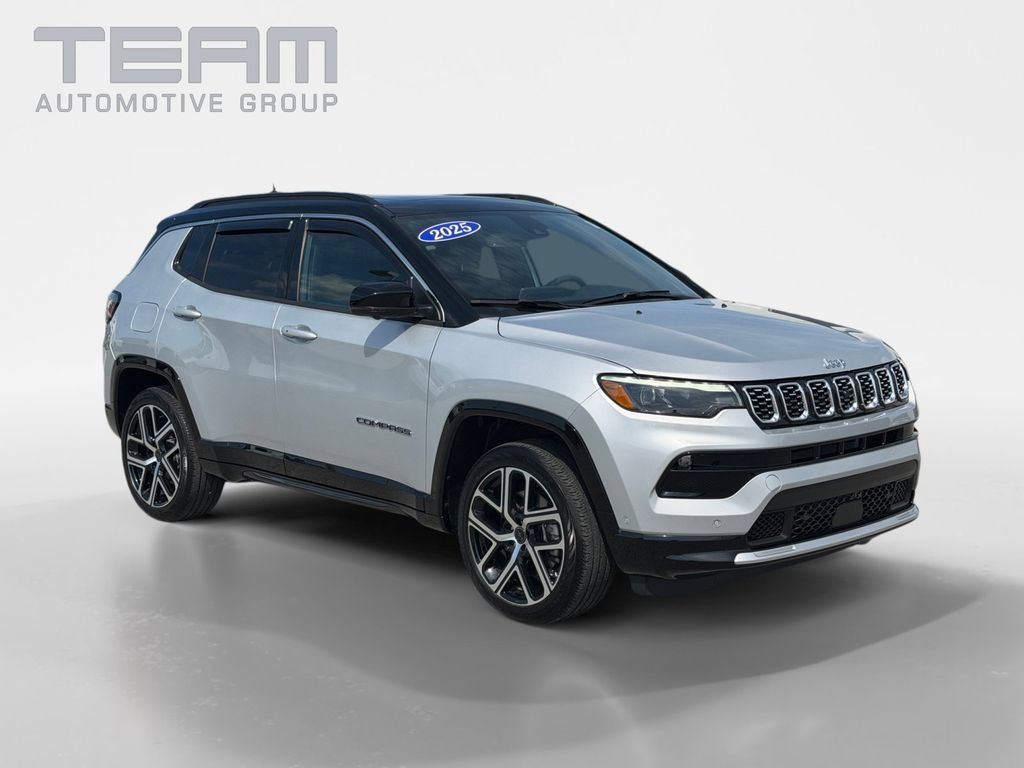 Used 2025 Jeep Compass Limited w/ Elite Group AWD/4WD video 1