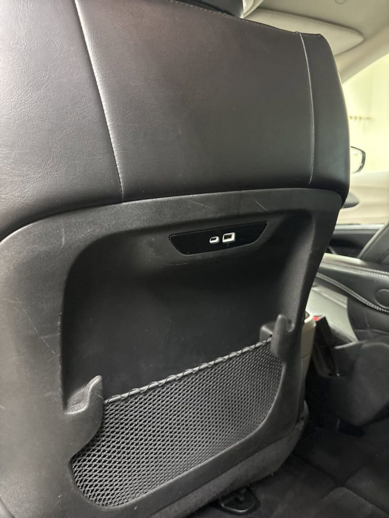 Used 2024 Chrysler Pacifica Touring-L FWD image 23