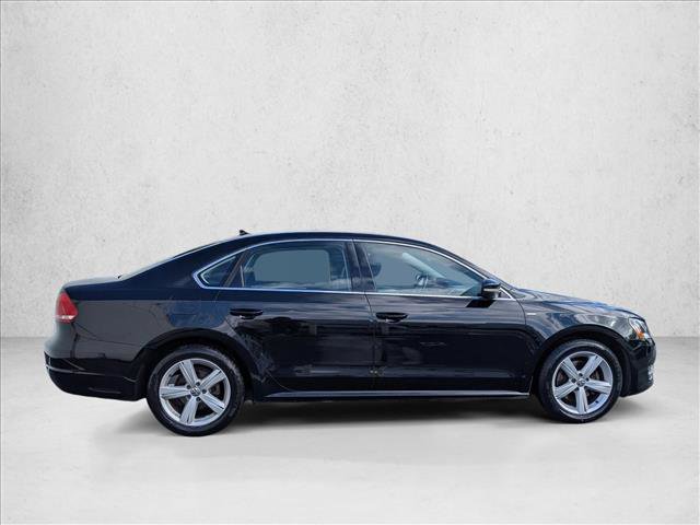 Used 2014 Volkswagen Passat 1.8T Wolfsburg Edition image 4
