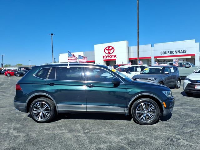 Used 2019 Volkswagen Tiguan SEL FWD image 2