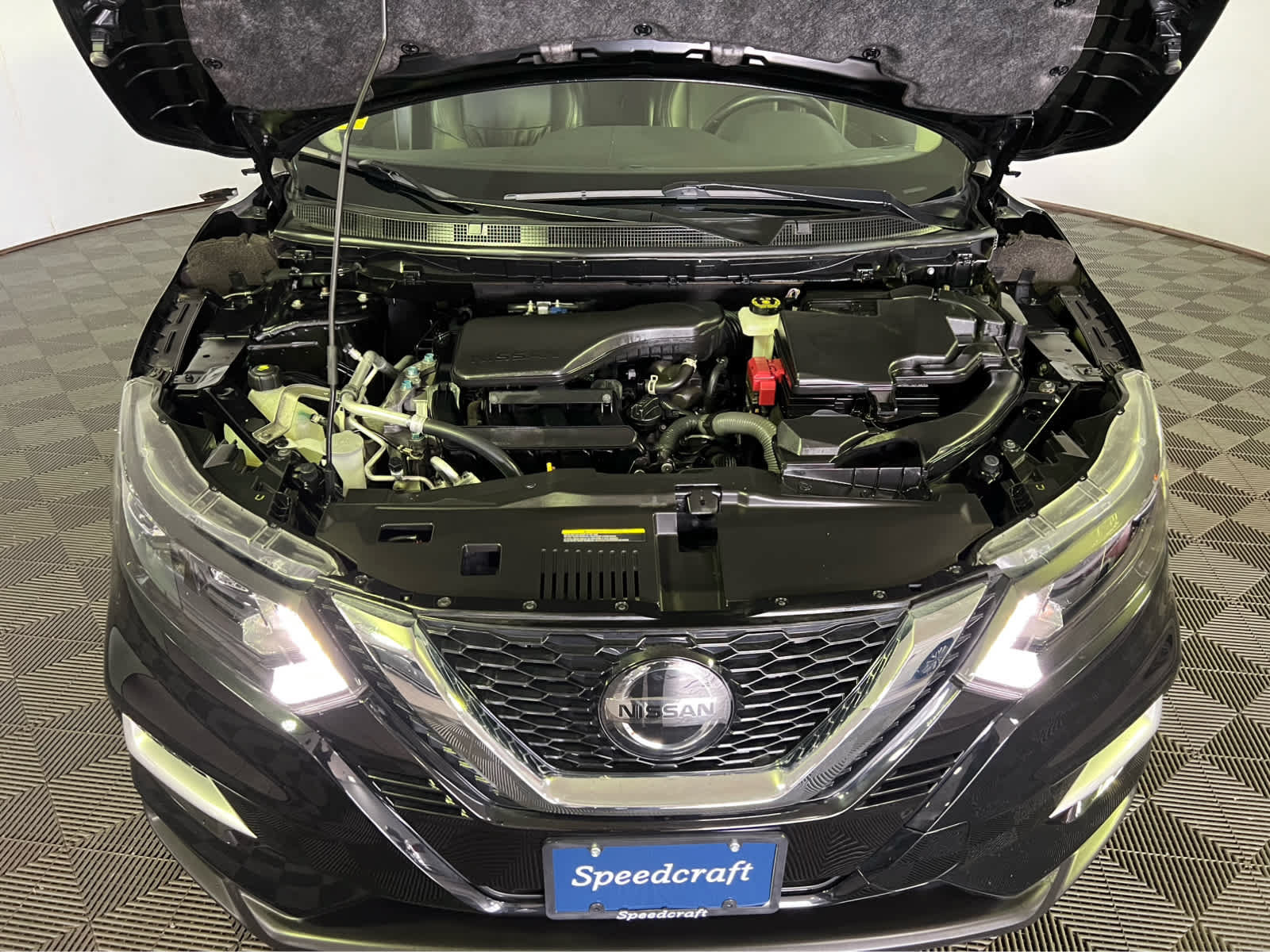 Certified 2022 Nissan Rogue Sport SL AWD/4WD image 29