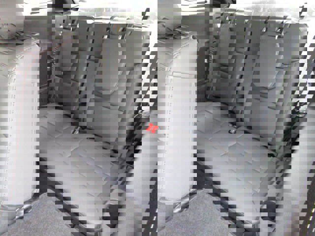 New 2026 Ford Explorer Active w/ Active Comfort Package image 12