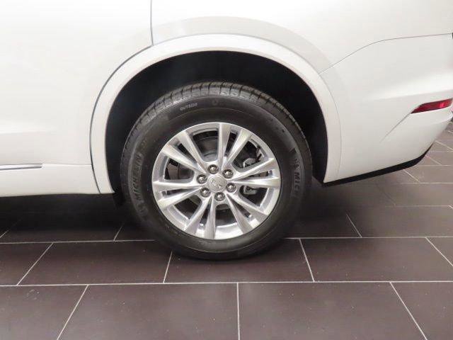 New 2025 Cadillac XT6 Luxury image 15