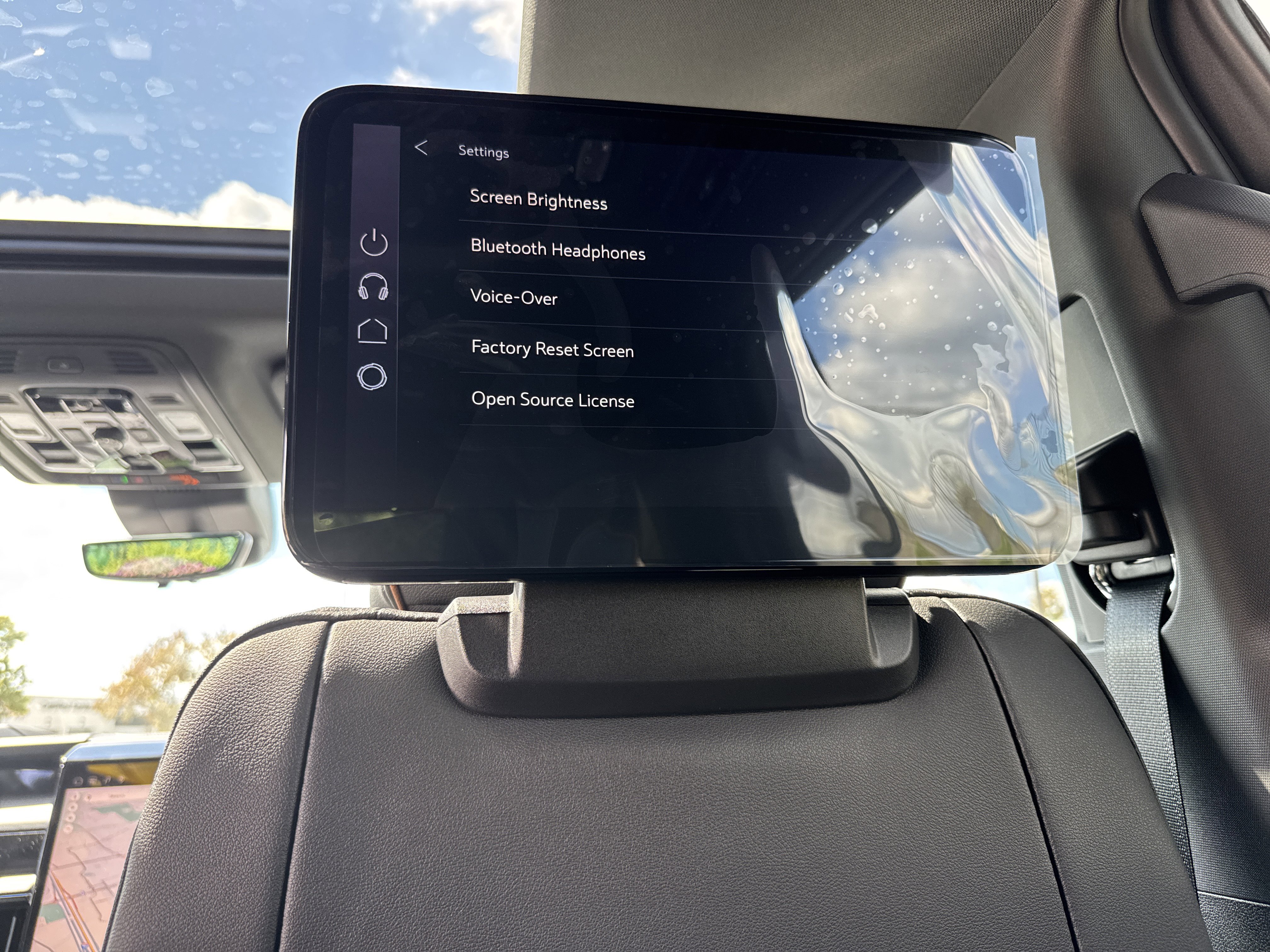 New 2026 GMC Yukon AT4 w/ AT4 Premium Plus Package image 28