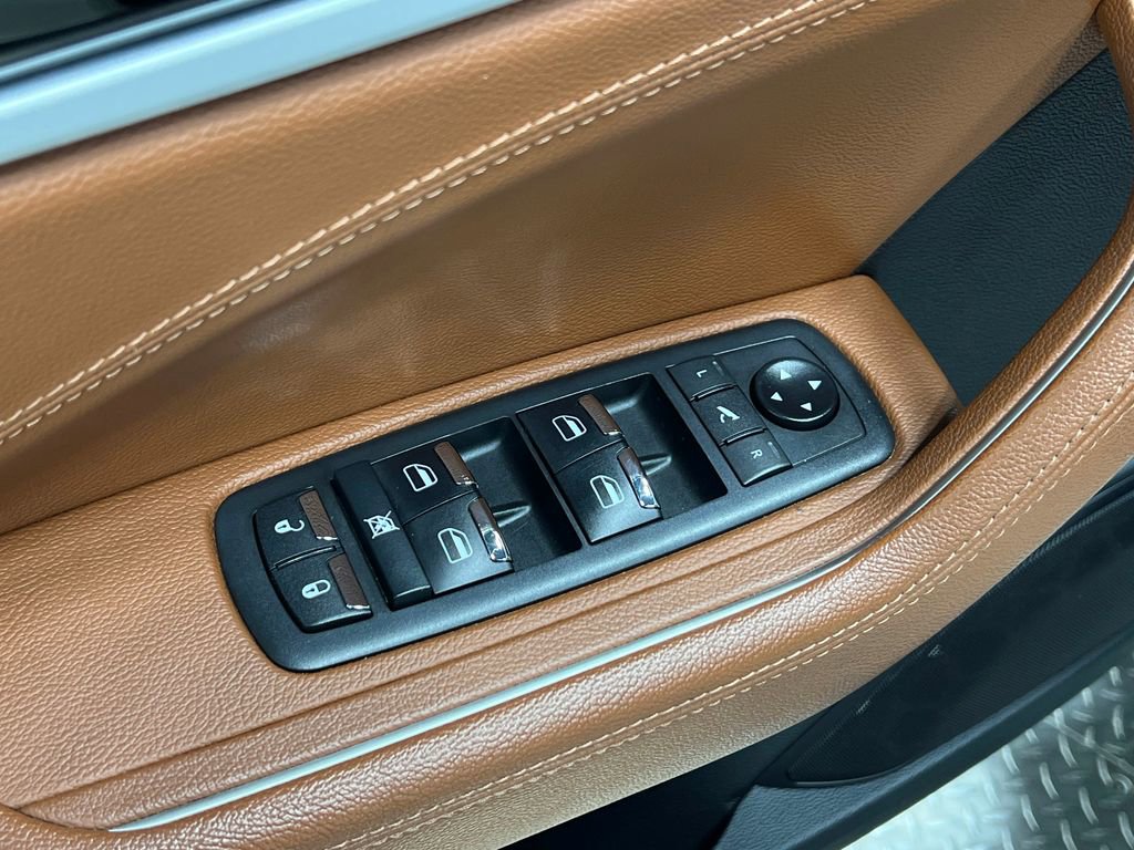 Used 2020 Maserati Levante image 18