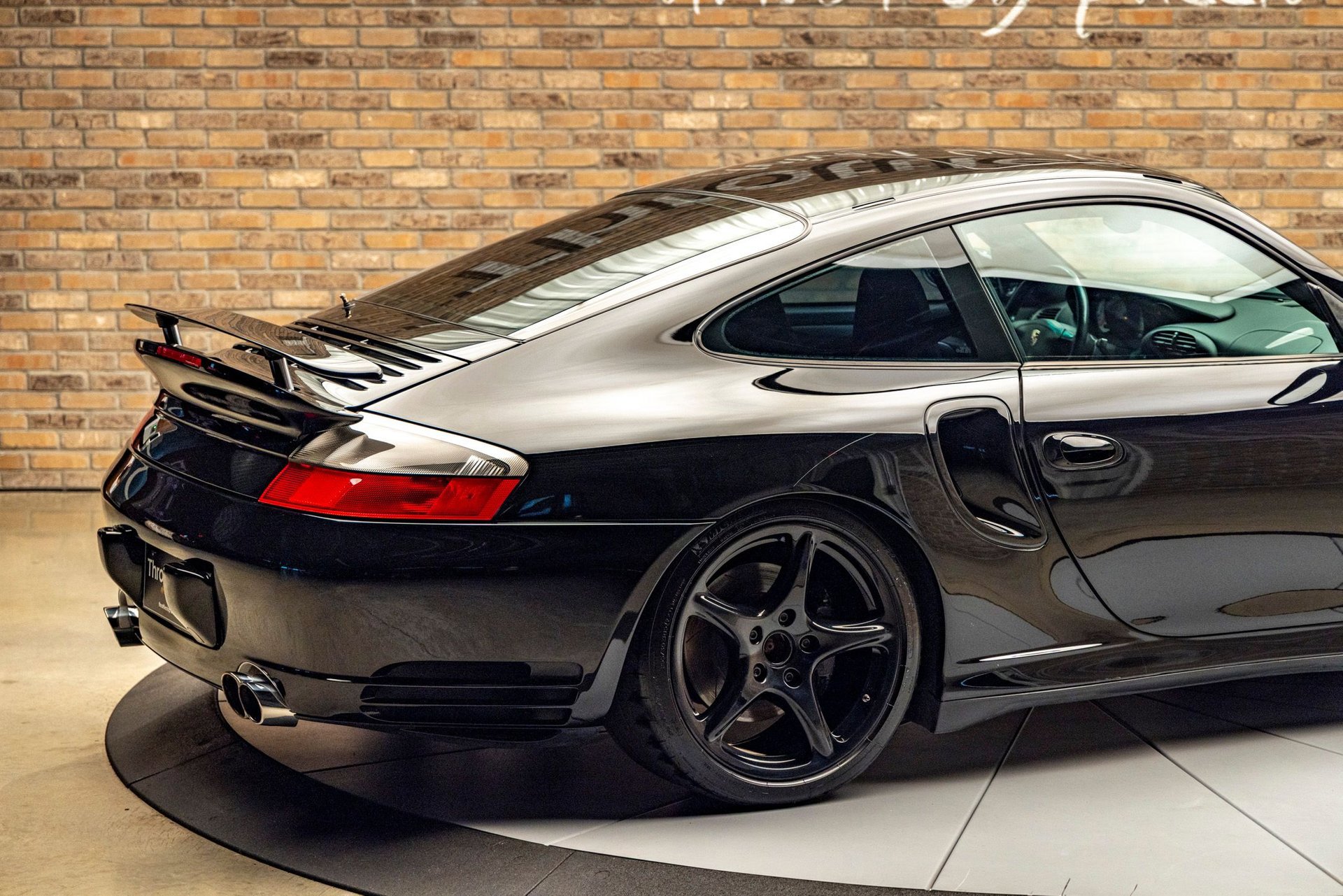 Used 2003 Porsche 911 Turbo image 13