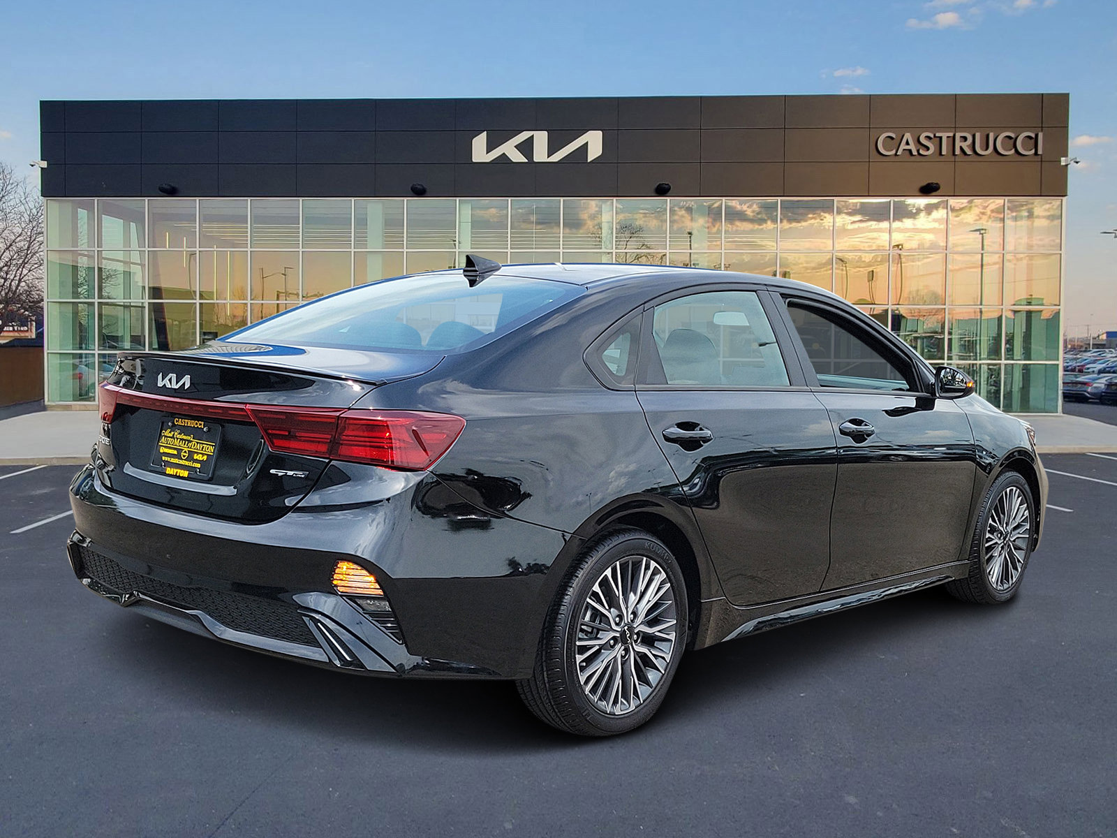 New 2024 Kia Forte GT-Line w/ GT-Line Premium Package image 4