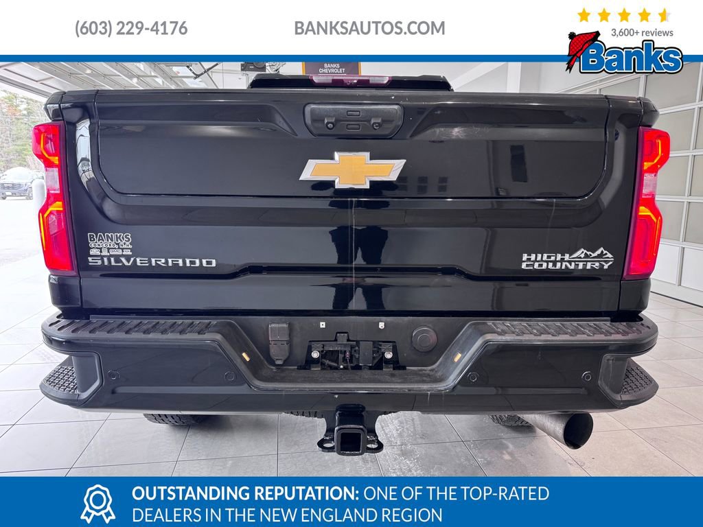 Used 2022 Chevrolet Silverado 3500 High Country w/ Z71 Off-Road Package image 6