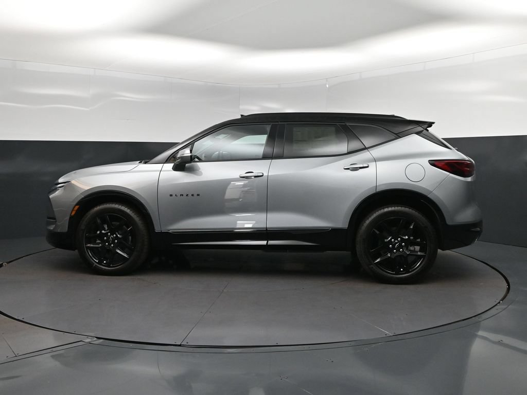 New 2026 Chevrolet Blazer RS w/ Driver Confidence II Package FWD image 4