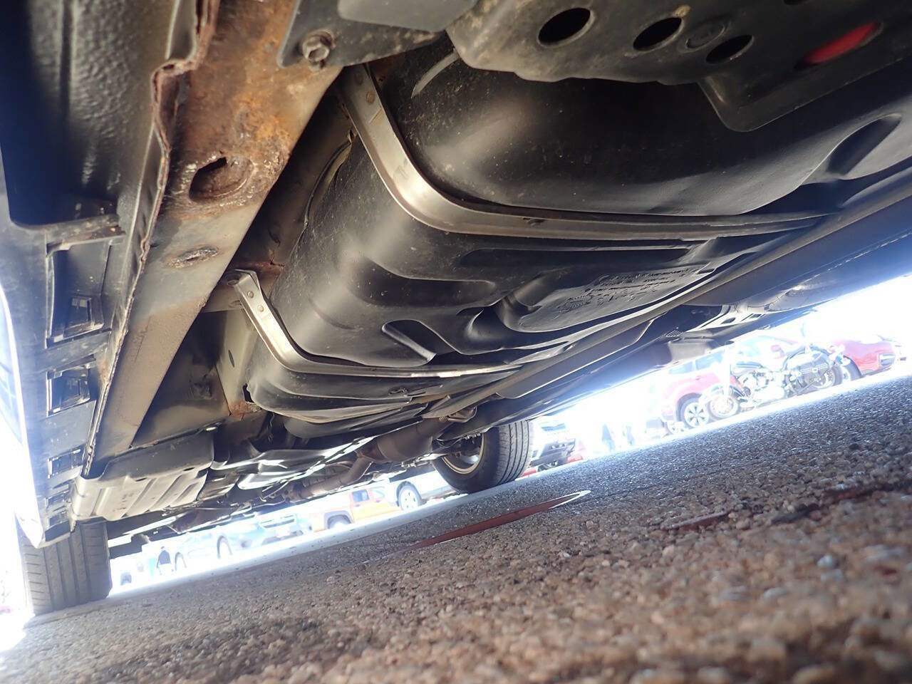 Used 2013 Toyota Sienna XLE FWD image 40